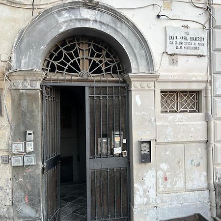 La Casa Della Nonna - Quartierispagnoli Napoli Eksteriør bilde